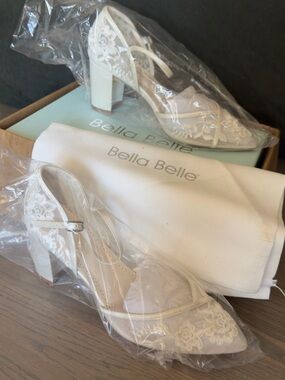 Bella Belle Chelsea Ivory Lace Block Heel Bridal Shoes Size 9
